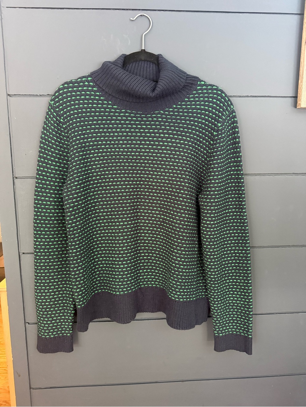 J. Crew Women's Navy Green Textured Knit Turtleneck‎ Sweater Size large